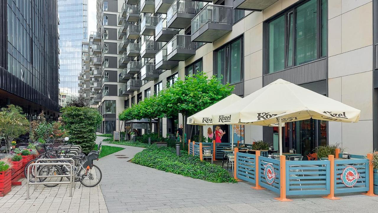 Luxury Apartments On Grzybowska Street In วอร์ซอ ภายนอก รูปภาพ